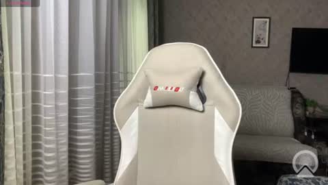 masonsilver_ online show from July 13, 8:38 am
