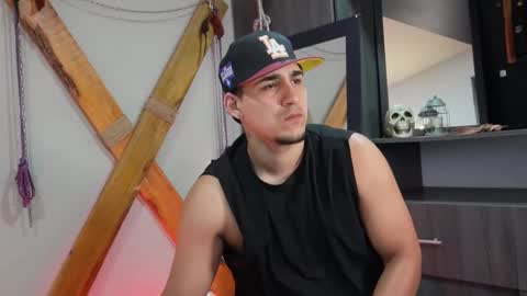 massimo_vidal online show from September 9, 12:37 pm