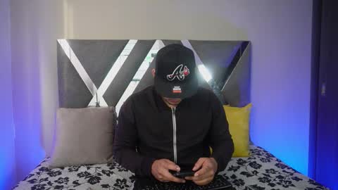 massimo_vidal online show from September 29, 12:13 pm