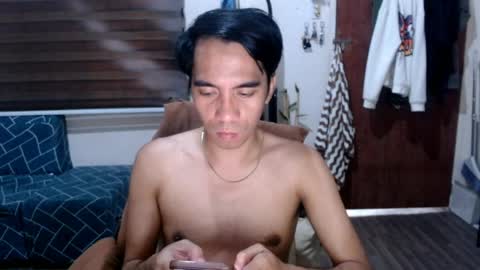 massive_boner02 online show from April 4, 11:24 pm