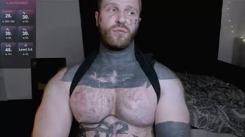 Snapshot of master_oil chatting on September 10, 8:29 pm Huge Alex online show from September 10, 8:29 pm