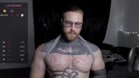 Snapshot of master_oil chatting on January 13, 6:59 pm Huge Alex online show from January 13, 6:59 pm