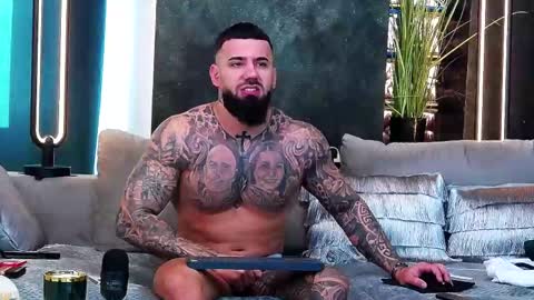 masterkingofmuscle online show from February 14, 6:56 am