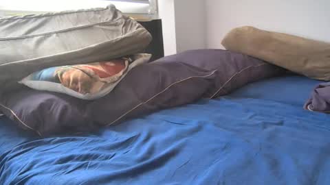 mateoon online show from March 8, 8:51 am