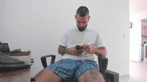 Snapshot of matheusbeard2 chatting on October 7, 2:32 pm Matheus     online show from October 7, 2:32 pm