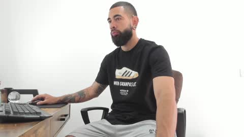 Snapshot of matheusbeard2 chatting on January 30, 3:29 pm Matheus     online show from January 30, 3:29 pm
