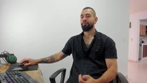 Snapshot of matheusbeard2 chatting on October 8, 4:22 pm Matheus     online show from October 8, 4:22 pm