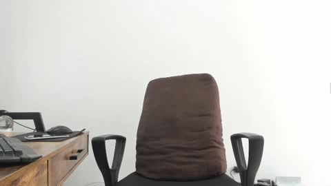 Snapshot of matheusbeard2 chatting on February 10, 5:19 pm Matheus     online show from February 10, 5:19 pm
