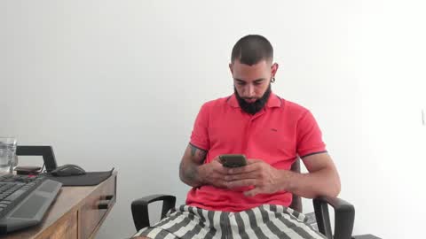 Snapshot of matheusbeard2 chatting on January 17, 6:14 pm Matheus     online show from January 17, 6:14 pm