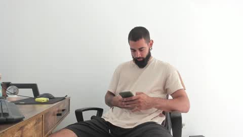 Snapshot of matheusbeard2 chatting on January 14, 6:28 pm Matheus     online show from January 14, 6:28 pm