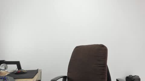 Snapshot of matheusbeard2 chatting on December 12, 1:06 pm Matheus     online show from December 12, 1:06 pm