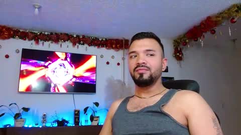 mathewhot3 online show from November 14, 4:04 am