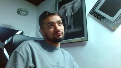 Snapshot of mathews_colton1 chatting on October 23, 12:08 pm Mathews online show from October 23, 12:08 pm