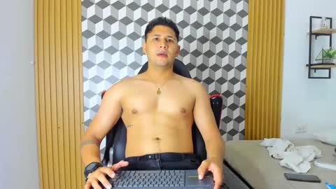 mathias cocks online show from January 6, 9:00 pm