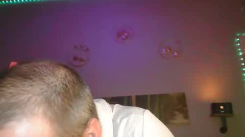 Snapshot of matrike1 chatting on February 22, 7:43 pm matrike1 online show from February 22, 7:43 pm