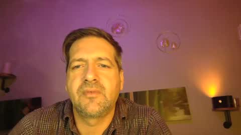 Snapshot of matrike1 chatting on December 15, 4:37 pm matrike1 online show from December 15, 4:37 pm