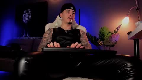 Matt online show from February 28, 8:02 am