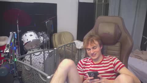 Matt Cash online show from November 25, 2:13 am