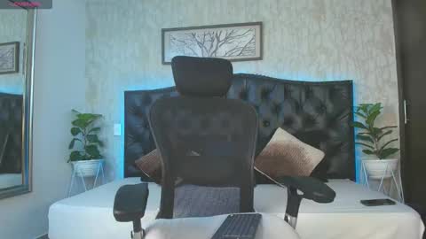 Matt online show from February 11, 3:44 am