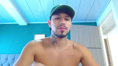 Snapshot of matteo_leto chatting on October 29, 3:26 pm matteo_leto online show from October 29, 3:26 pm