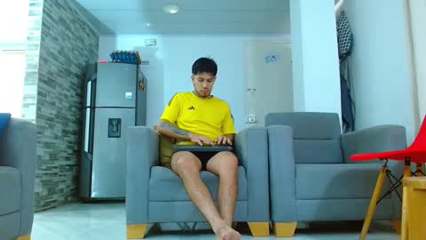 Snapshot of matteo_leto chatting on October 3, 12:32 pm matteo_leto online show from October 3, 12:32 pm