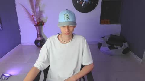 mattias     online show from January 11, 9:04 am