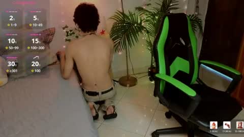 matty_spark online show from June 12, 1:42 pm