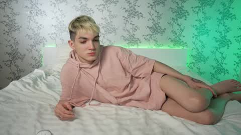 Snapshot of mattyaiden chatting on February 16, 2:10 pm Matty  Aiden online show from February 16, 2:10 pm