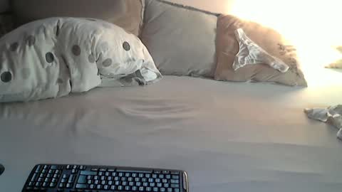 Matty online show from February 8, 2:27 pm