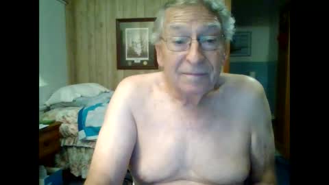 Snapshot of maturecouple1954 chatting on September 9, 10:15 am SXECPL55 at G mail Dot Com online show from September 9, 10:15 am