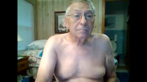 Snapshot of maturecouple1954 chatting on September 11, 11:31 am SXECPL55 at G mail Dot Com online show from September 11, 11:31 am