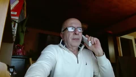 Maurice online show from January 16, 12:12 am