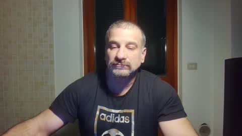 mauro1971 online show from January 6, 6:01 pm