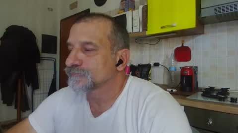 mauro1971 online show from September 29, 10:46 am