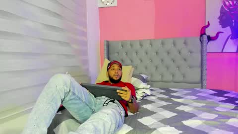 max_sexyhot26 online show from January 12, 3:17 am