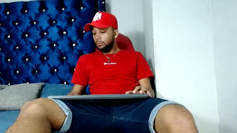 max_sexyhot26 online show from December 15, 3:45 am