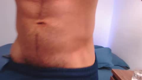 max_xl_ online show from March 21, 3:38 pm