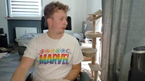maxboner94 online show from June 24, 12:08 pm