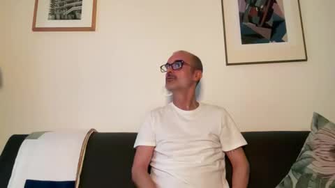 Max Mikado online show from May 1, 6:32 pm