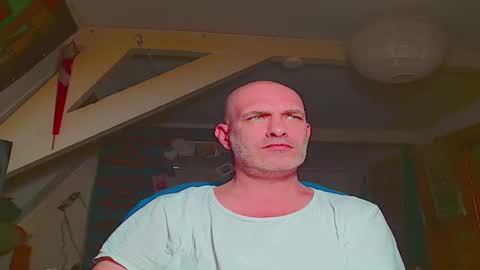 maxhardcore77 online show from April 23, 2:27 am