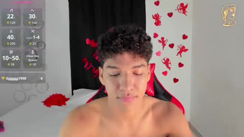 Maximiliano online show from February 17, 8:30 pm