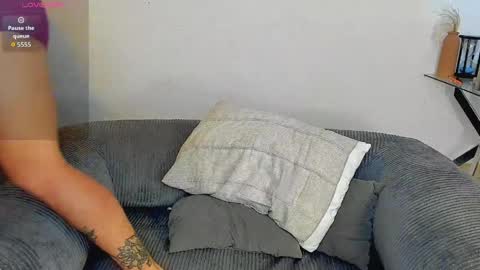 maximiliano_scoott_ online show from April 5, 9:22 pm