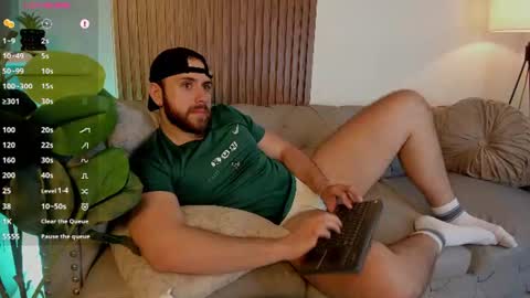 Maximo Wolf online show from July 9, 9:18 pm