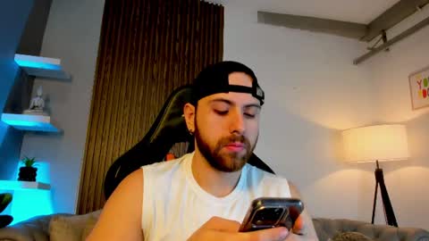 Maximo Wolf online show from June 26, 11:35 am