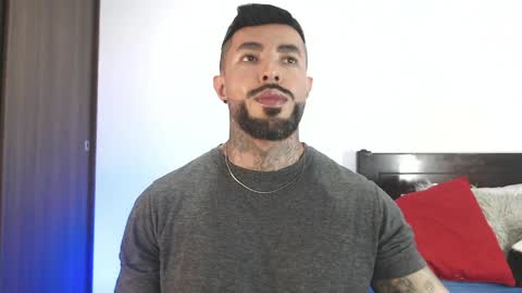 Independent Model online show from April 7, 4:23 am