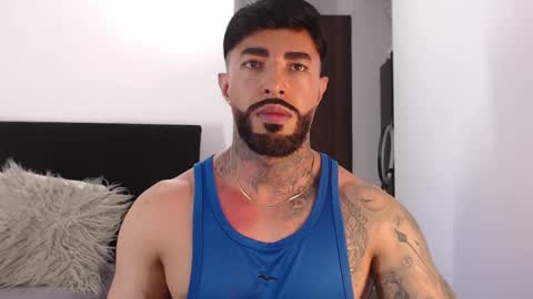 Independent Model online show from June 4, 3:12 am