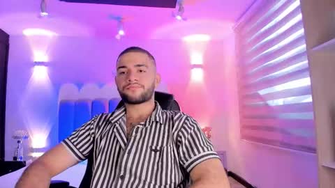 Maximus online show from March 9, 12:21 pm