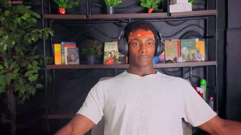 Maxmuscle10 online show from February 12, 4:02 pm