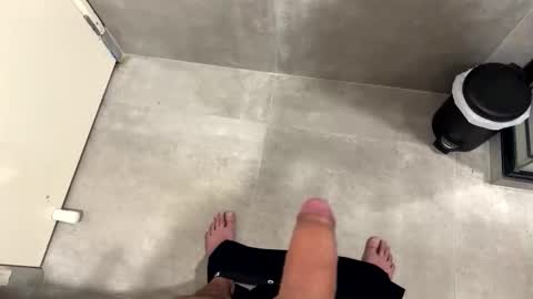 maxpowers1880 online show from November 24, 10:05 am