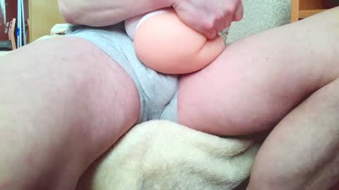 Snapshot of maxsimochka11 chatting on February 7, 9:37 am maxsimochka online show from February 7, 9:37 am